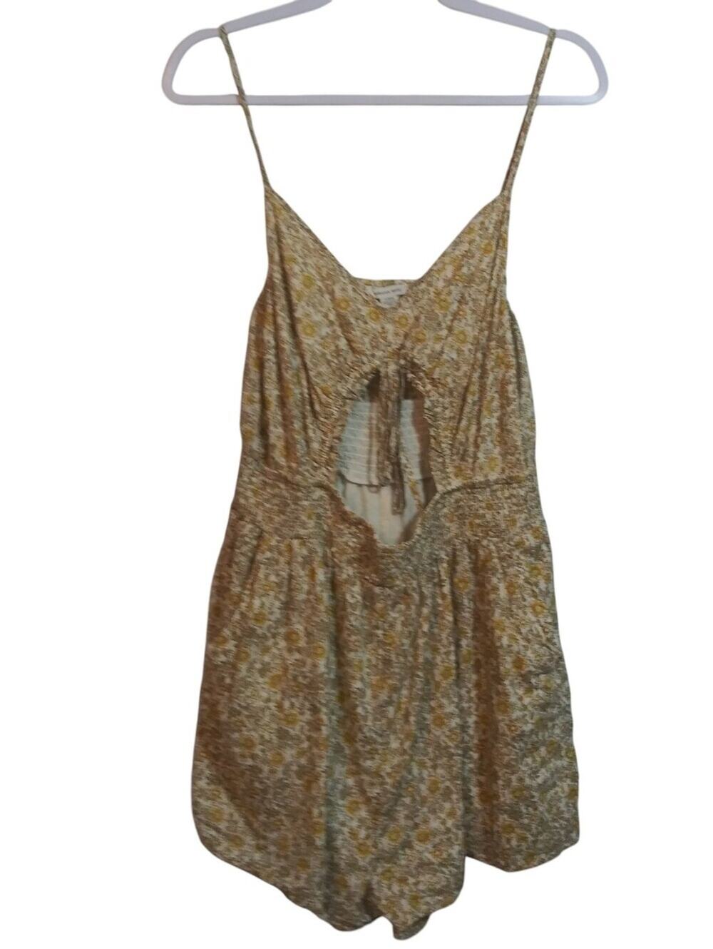 AE Front Cut Out Floral Neutral Romper Casual Size L